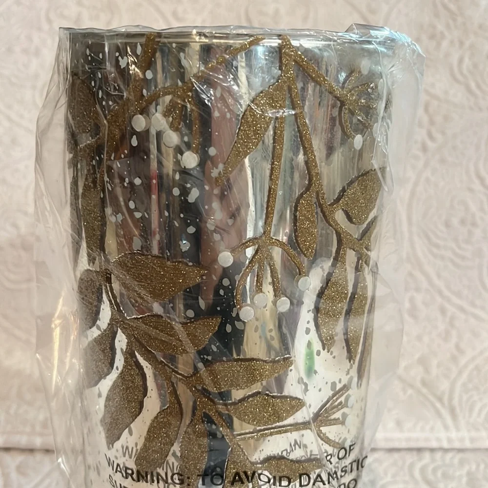 Silver and‎ gold hurricane with battery opened lights, new